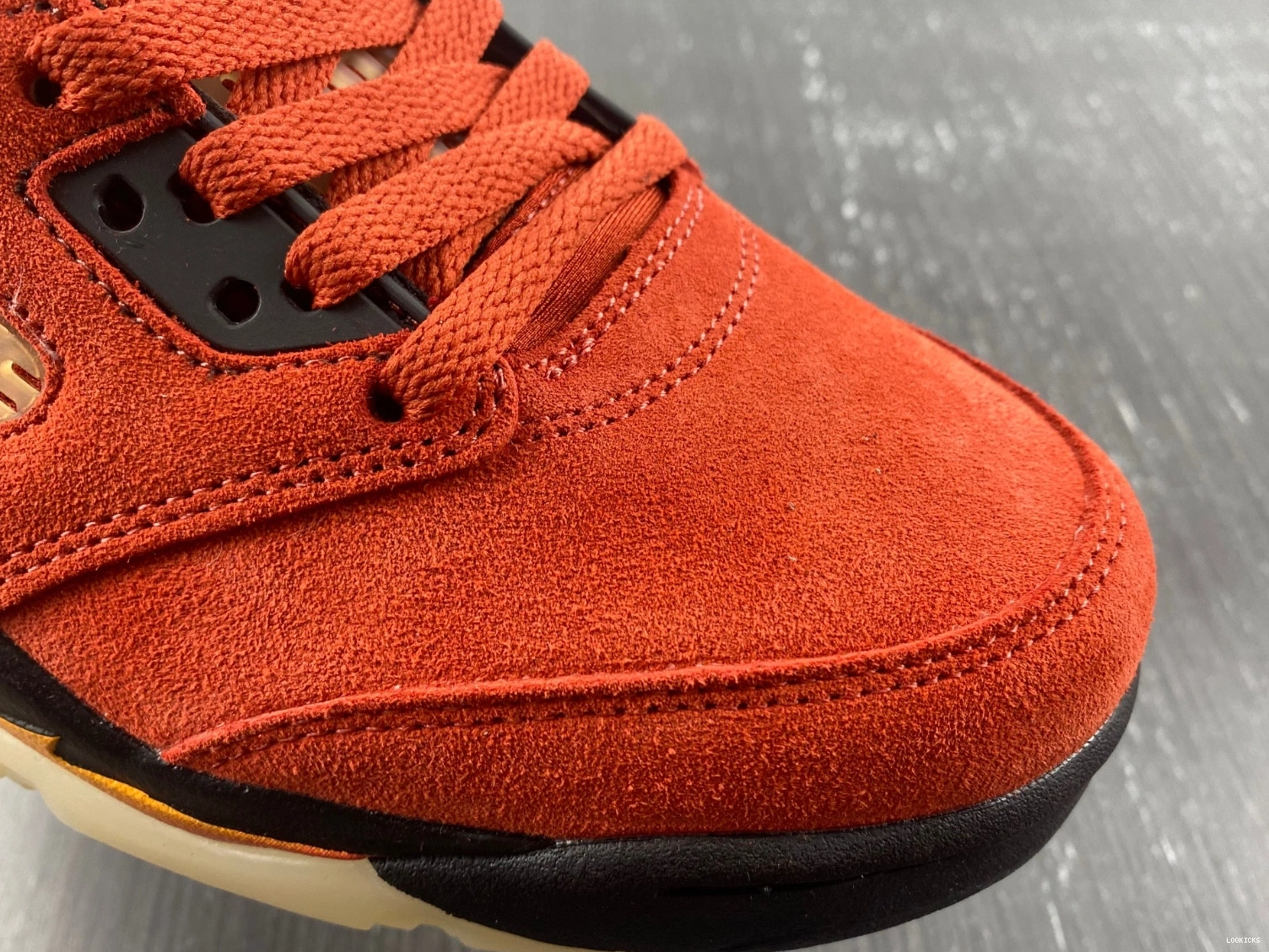 Rep Air DO9336-800  5 Jordan Mars” “Dunk On 0509